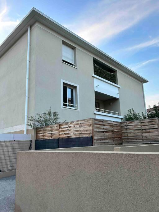 Appartement Avec Terrasse Et Box Entre Plages Et Nature Marseille Eksteriør billede