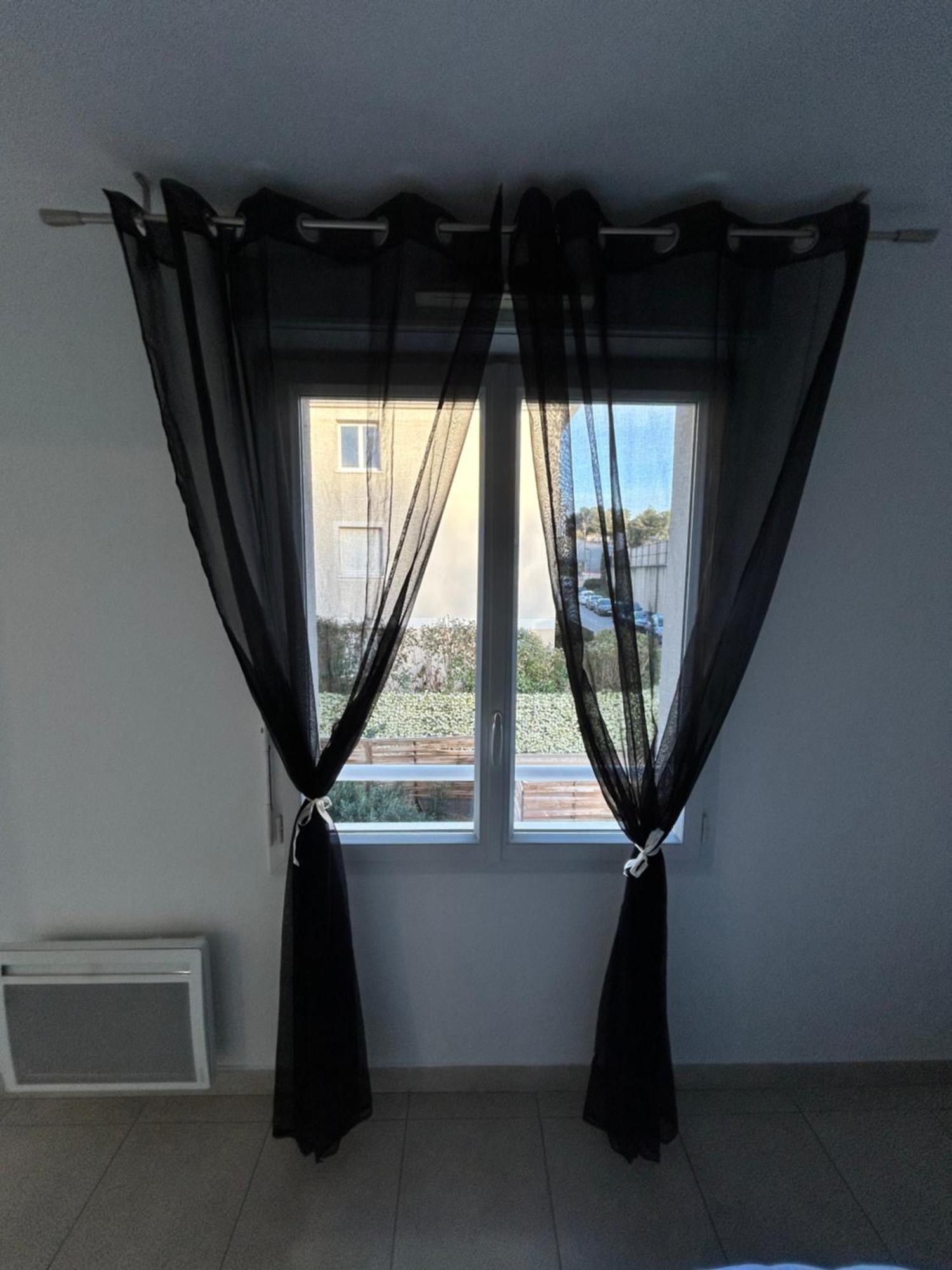 Appartement Avec Terrasse Et Box Entre Plages Et Nature Marseille Eksteriør billede