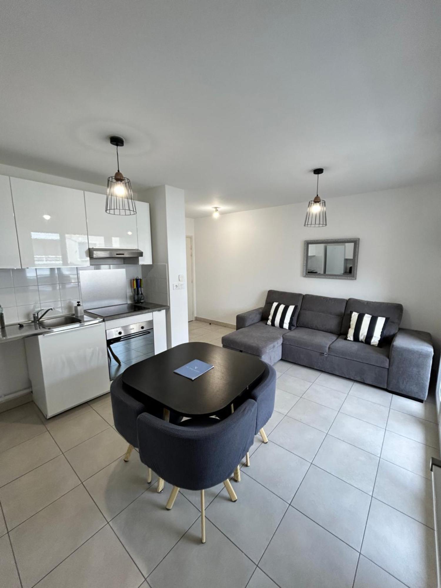 Appartement Avec Terrasse Et Box Entre Plages Et Nature Marseille Eksteriør billede